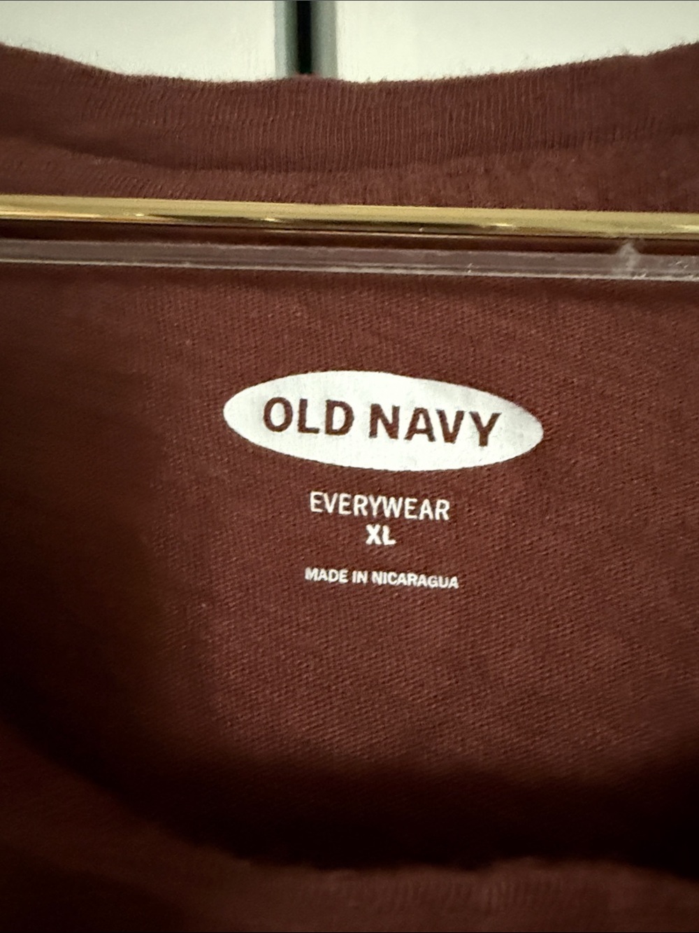 Old Navy Women’s XL Rust Brown Graphic Short Sleeve Tee - Picture 2 of 3